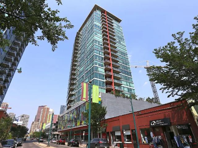 Available Immediately: One Bedroom Inner City Condo with Underground Parking