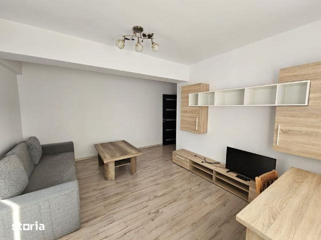 Copou Apartament 2 camere de închiriat, et 1, loc parcare, liber