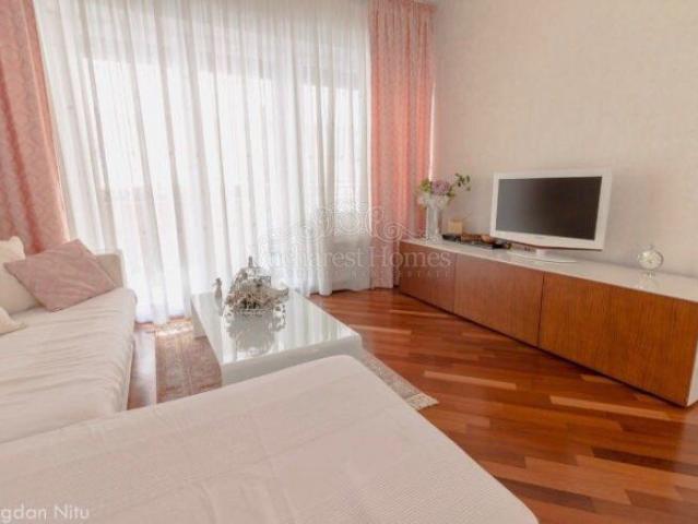 Coquette 2 Bedrooms with Garden, Herastrau