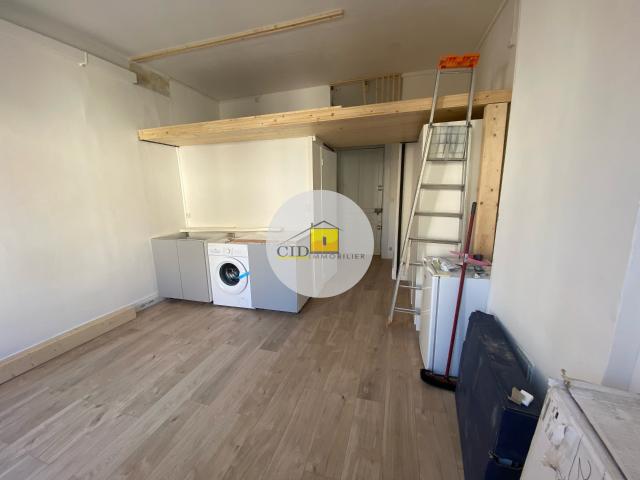 Coquet studio de 19 M2 A VOIR RAPIDEMENT !