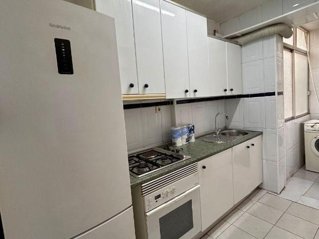 COQUETO PISO EN EL PLA CAROLINAS IDEAL PARA INVERSORES