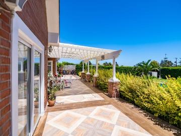 Coquimbo, Amplia y moderna casa en condominio 99699