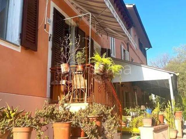 Corte in vendita a Capannori, Carraia Colognora