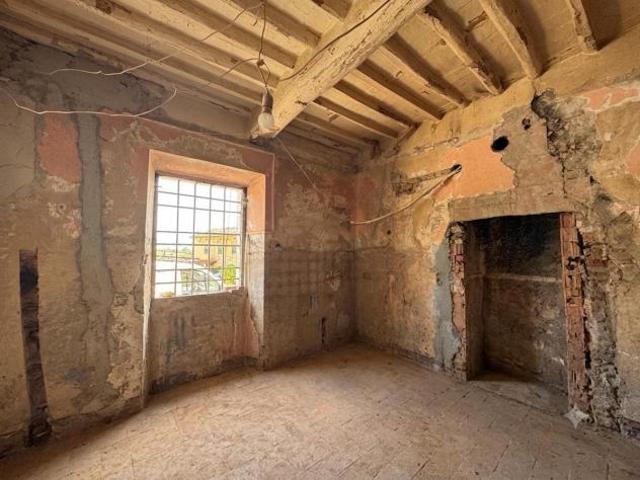 Corte in vendita a Massa Macinaia Capannori 110 mq Rif: 1419640