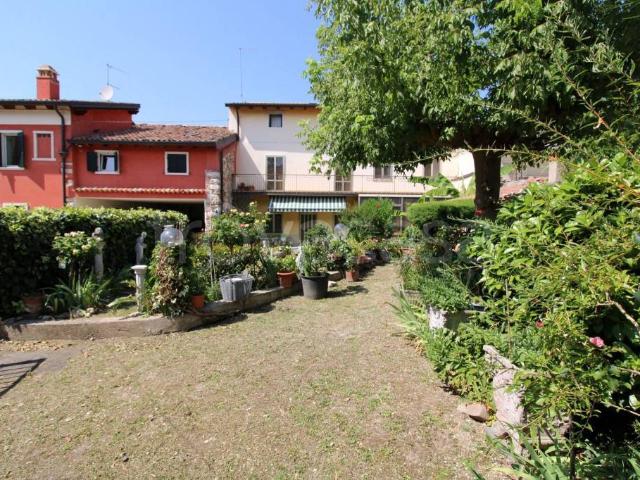 Corte in vendita a Ponton, Sant'Ambrogio di Valpolicella
