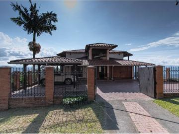 Cortijo de alto standing de 100000 m2 en venta Manizales, Colombia