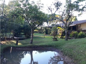 Cortijo de alto standing de 100000 m2 en venta Villavicencio, Colombia