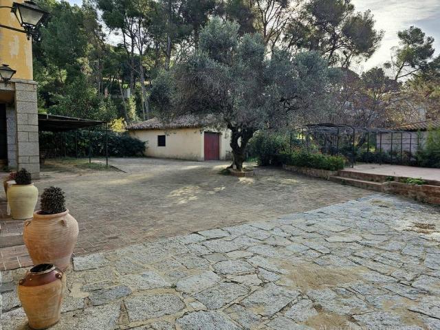 Cortijo de alto standing de 1000 m2 en venta Teià, España
