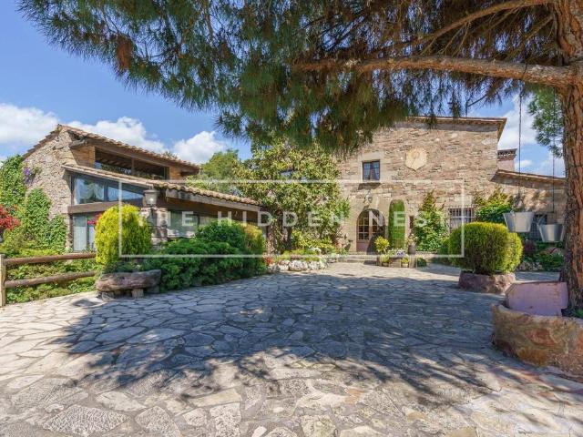 Cortijo de alto standing de 870 m2 en venta Sentmenat, Cataluña