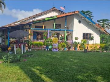 Cortijo de alto standing de 102400 m2 en venta Pereira, Colombia