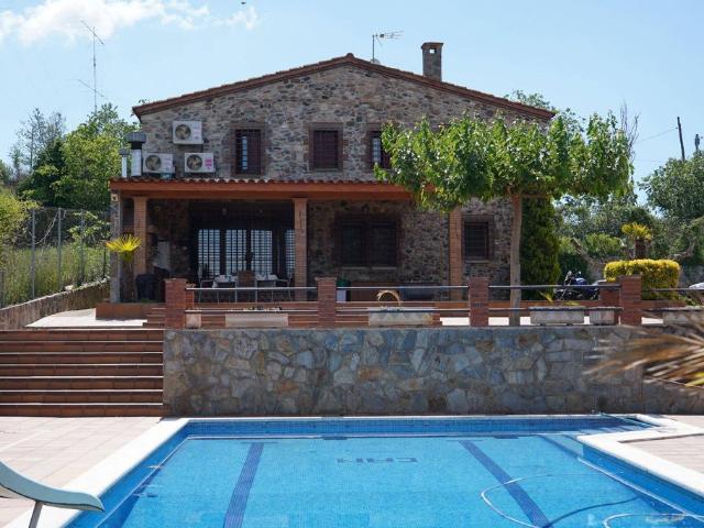 Cortijo de alto standing de 248 m2 en venta Granollers, España