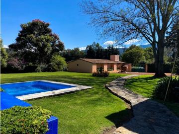 Cortijo de alto standing en venta Valle de Bravo, Estado de México