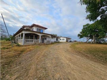 Cortijo de alto standing de 32000 m2 en venta Arquití, Provincia del Darién 130043 LuxuryEstate. Com