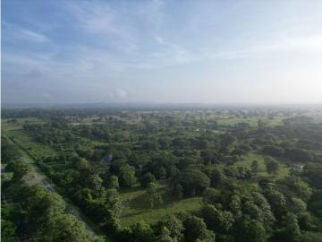 Cortijo de alto standing de 360000 m2 en venta Santa Rosa, Departamento de Bolívar