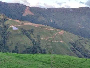 Cortijo de alto standing de 398000 m2 en venta Belmira, Departamento de Antioquia