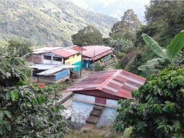 Cortijo de alto standing de 448000 m2 en venta Armenia, Quindío Department