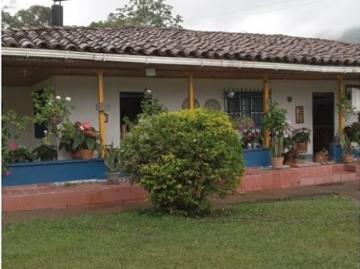 Cortijo de alto standing de 60000 m2 en venta Santa Rosa de Cabal, Colombia