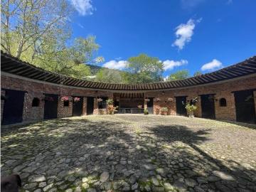 Cortijo de alto standing de 65920 m2 en venta La Ceja, Colombia