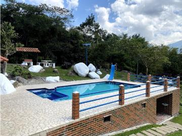 Cortijo de alto standing en alquiler Barbosa, Colombia