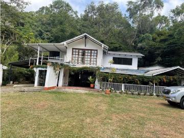 Cortijo de alto standing en venta Cali, Departamento del Valle del Cauca