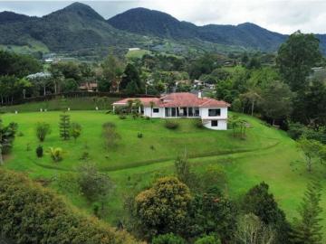 Cortijo de alto standing en venta Carmen de Viboral, Departamento de Antioquia