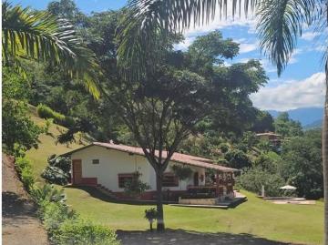 Cortijo de alto standing en venta Ciudad Bolívar, Departamento de Antioquia