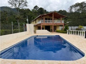 Cortijo de alto standing en venta Andes, Colombia