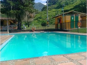 Cortijo de alto standing en venta Barbosa, Departamento de Antioquia