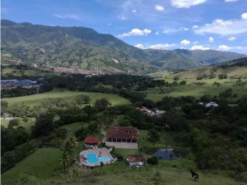 Cortijo de alto standing en venta Barbosa, Departamento de Antioquia