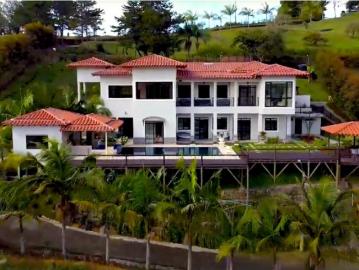 Cortijo de alto standing en venta El Peñol, Colombia