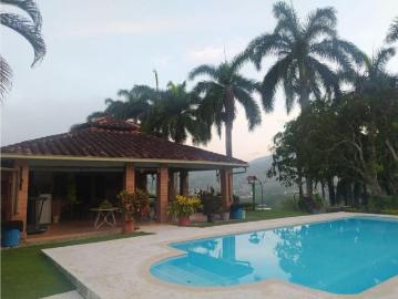 Cortijo de alto standing en venta La Pintada, Colombia