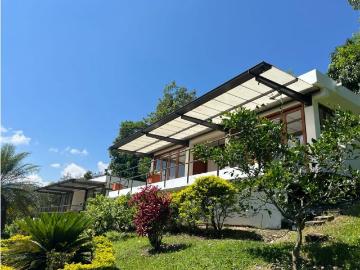 Cortijo de alto standing en venta La Vega, Colombia