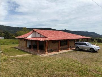 Cortijo de alto standing en venta Moniquirá, Colombia