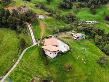 Cortijo de alto standing en venta Medellín, Departamento de Antioquia
