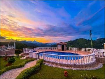 Cortijo de alto standing en venta Medellín, Departamento de Antioquia