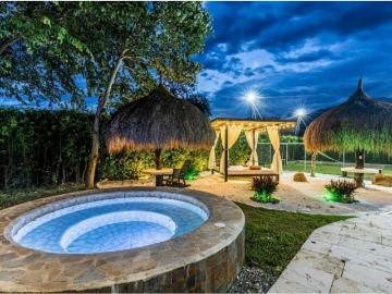 Cortijo de alto standing en venta Santa Fe de Antioquia, Colombia