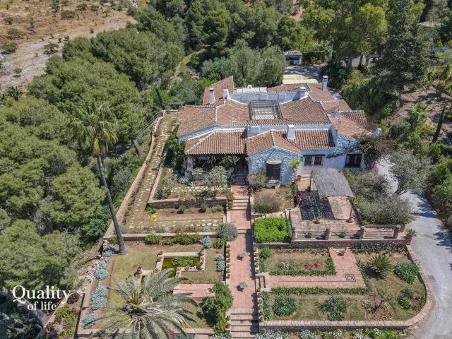 Cortijo San Roque · Oasis Privado