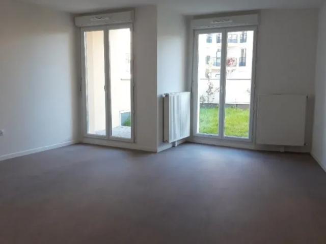 Corbeil Essonnes Appartement 1 pièce 36.02 m²