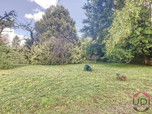 Corbeil Essonnes Terrain à Bâtir de 369m²