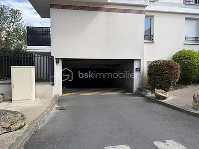 Corbeil Essonnes 91100 Achat / Vente parking