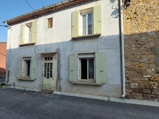 Corbières maritimes, maison de village avec remise 90 m2 et plus si besoin