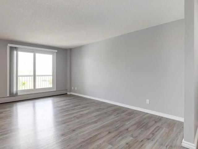 Corbitt Arms 2 Bedroom Apartment for Rent at 66 & 66 Corbitt Way Se, Medicine Hat, AB T1B 1V3 Crestwood