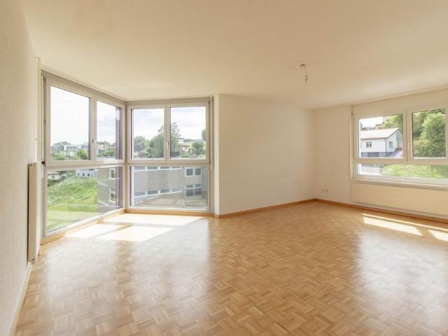 Corbusier 25 – Appartement spacieux et lumineux de 4.5 pièces, 105 m2, au 3e étage avec ascenseur