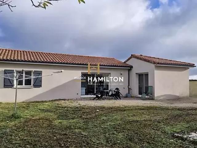 Cordes sur Ciel 81170 Achat / Vente maison 4 pièces t4 au dernier étage parking