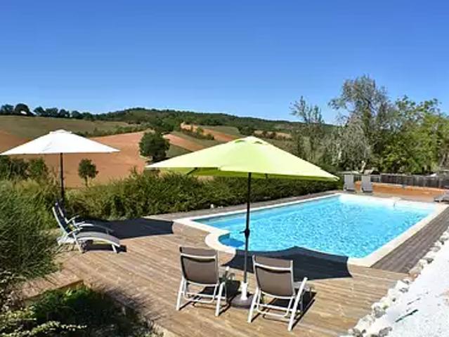 Cordes sur Ciel 81170 Achat / Vente maison 9 pièces t9 au dernier étage