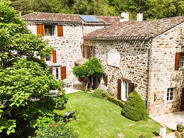 Cordes sur Ciel 81170 Achat / Vente maison 9 pièces t9 piscine terrasse