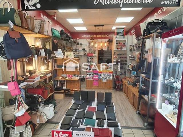 Cordonnerie dans galerie marchande