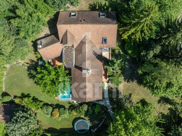 Corenc maison de 250 m2 avec vue panoramique 246m² Corenc
