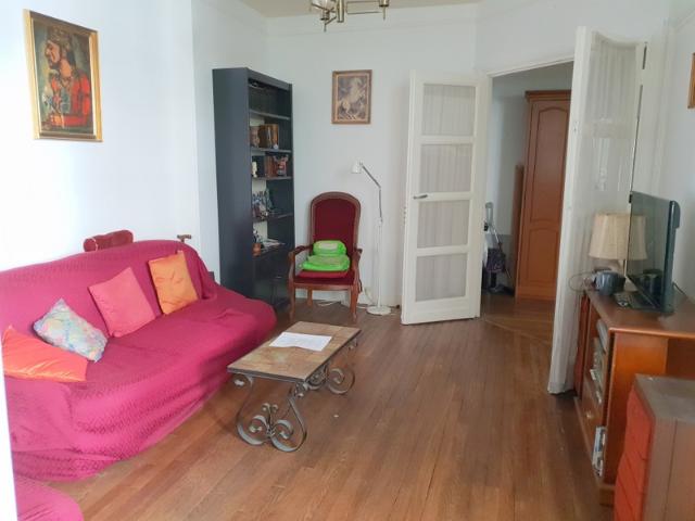 CORENTIN CELTON, un charmant appartement, de 2 pièces de 53 m2