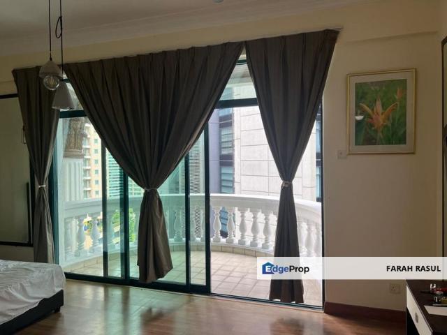 Corinthian Condominium